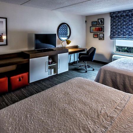 Hampton Inn & Suites Staten Island Nowy Jork Zewnętrze zdjęcie