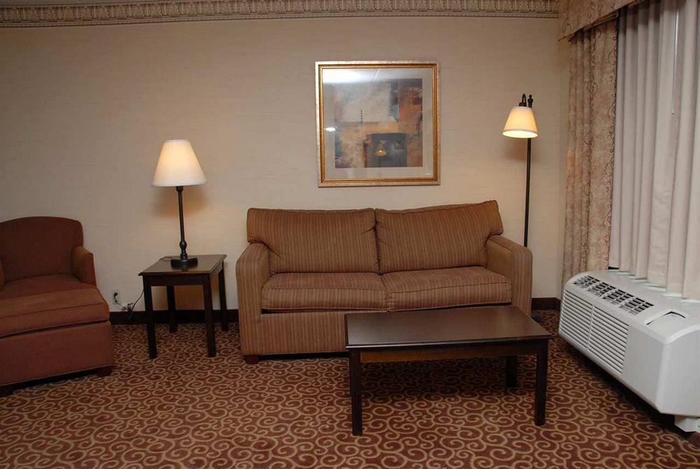 Hampton Inn & Suites Staten Island Nowy Jork Pokój zdjęcie