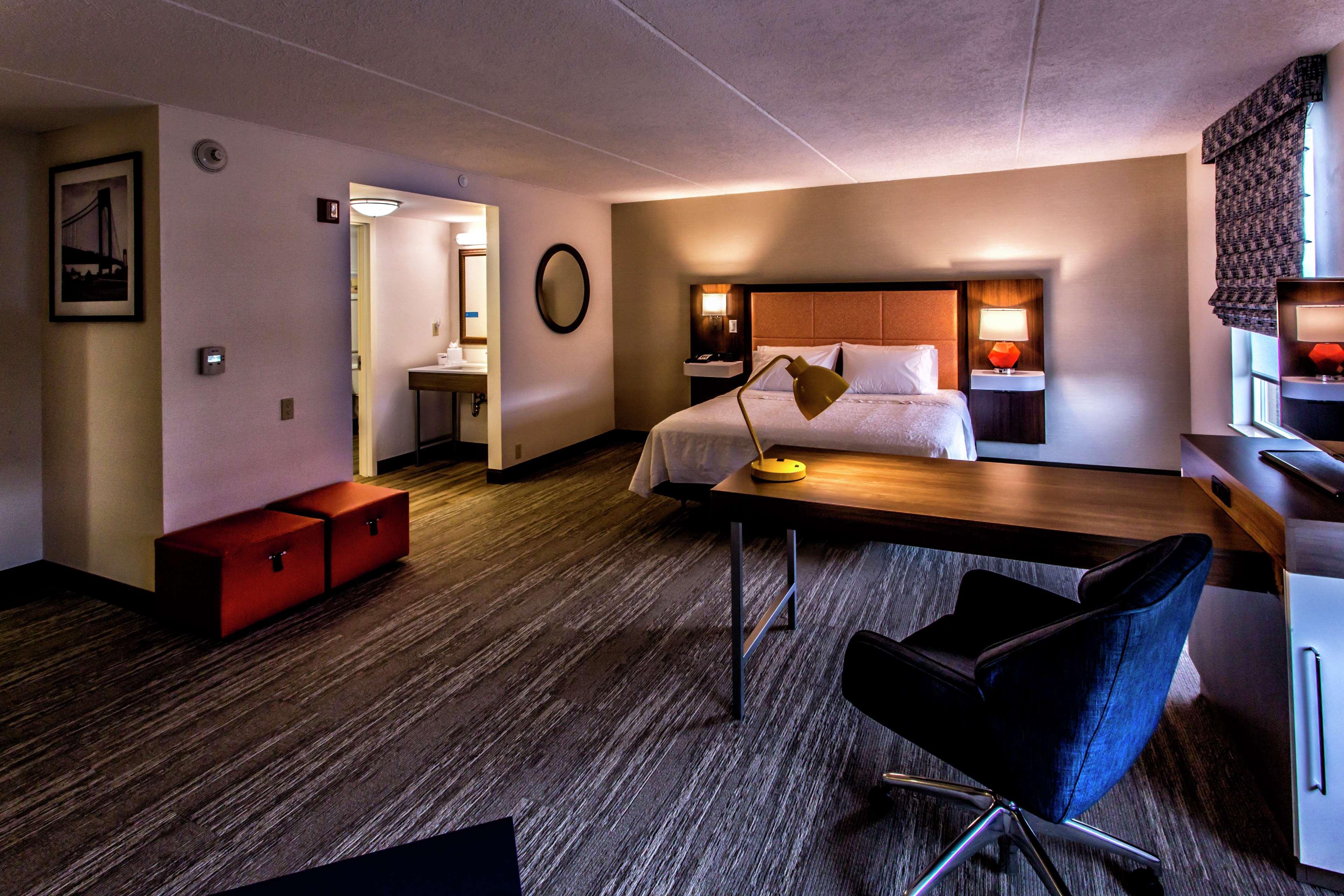 Hampton Inn & Suites Staten Island Nowy Jork Zewnętrze zdjęcie