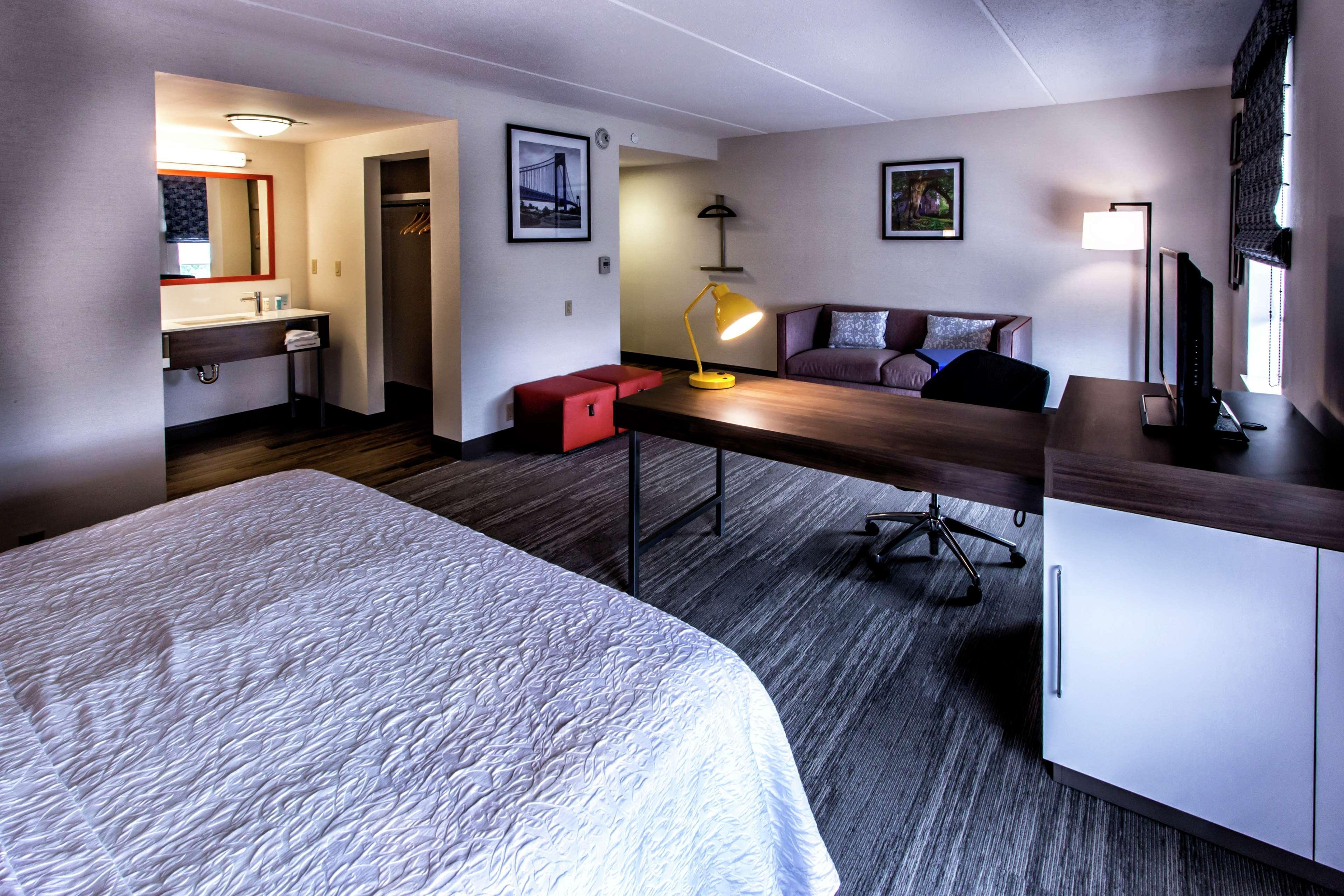 Hampton Inn & Suites Staten Island Nowy Jork Zewnętrze zdjęcie