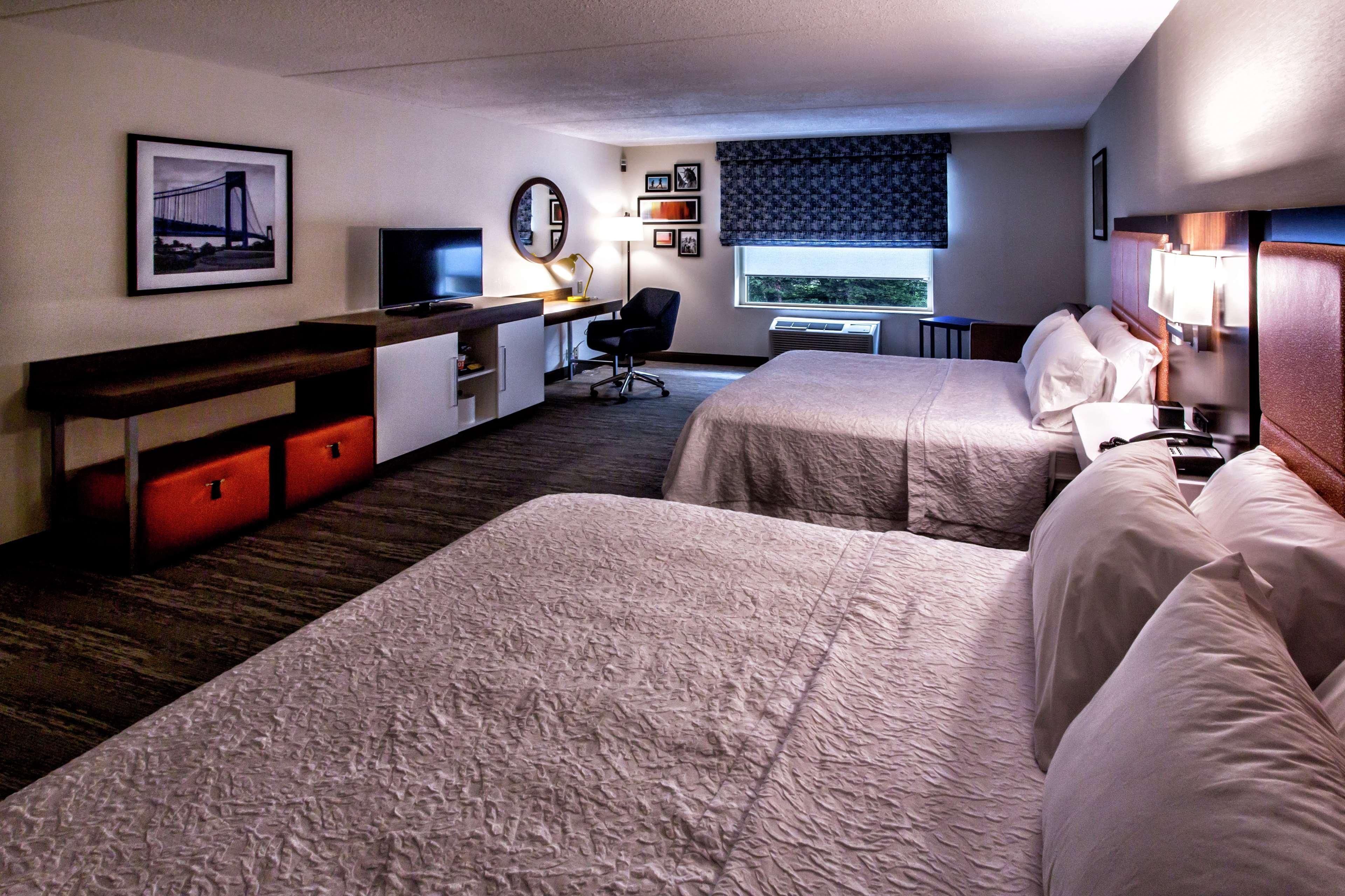 Hampton Inn & Suites Staten Island Nowy Jork Zewnętrze zdjęcie