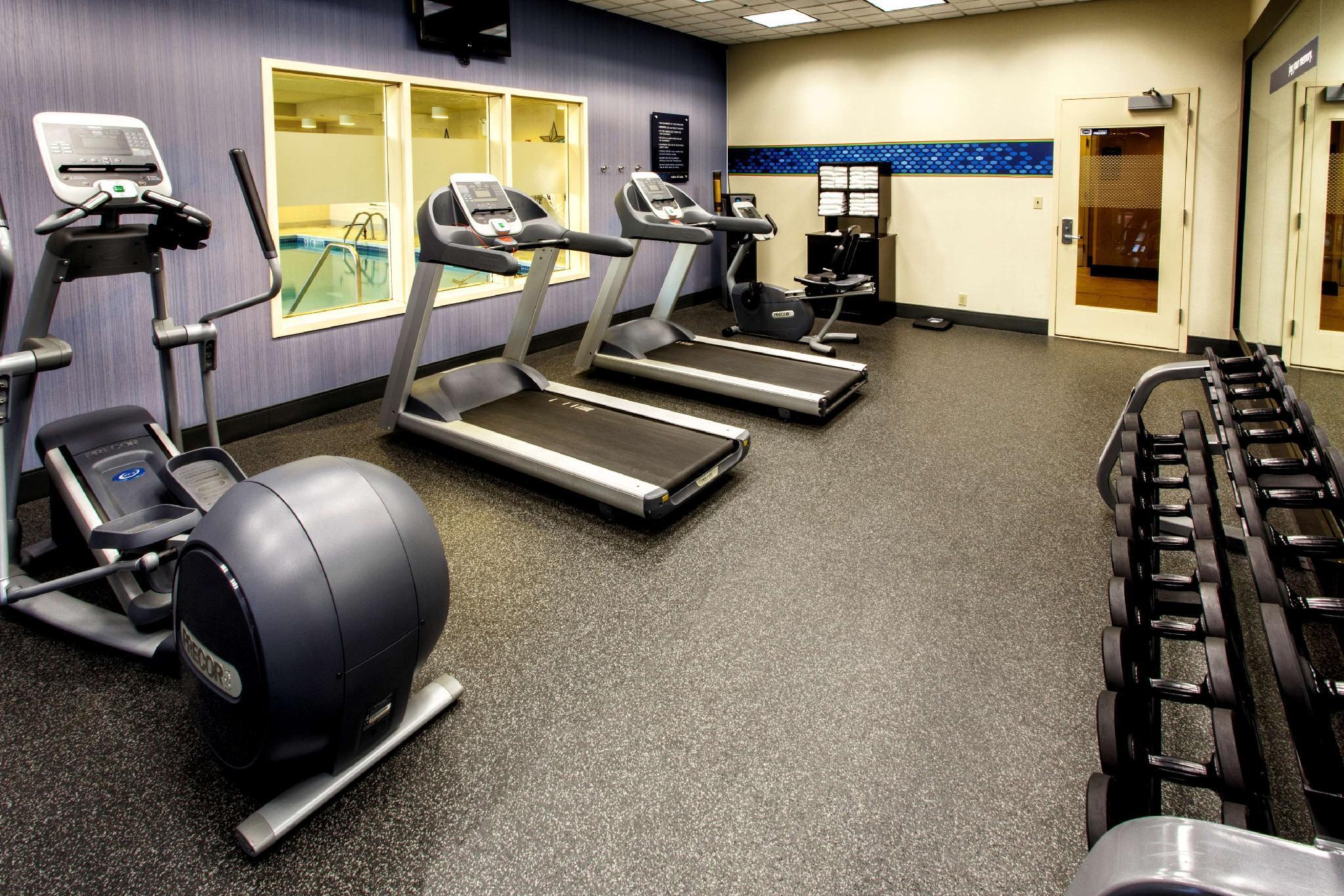 Hampton Inn & Suites Staten Island Nowy Jork Zewnętrze zdjęcie