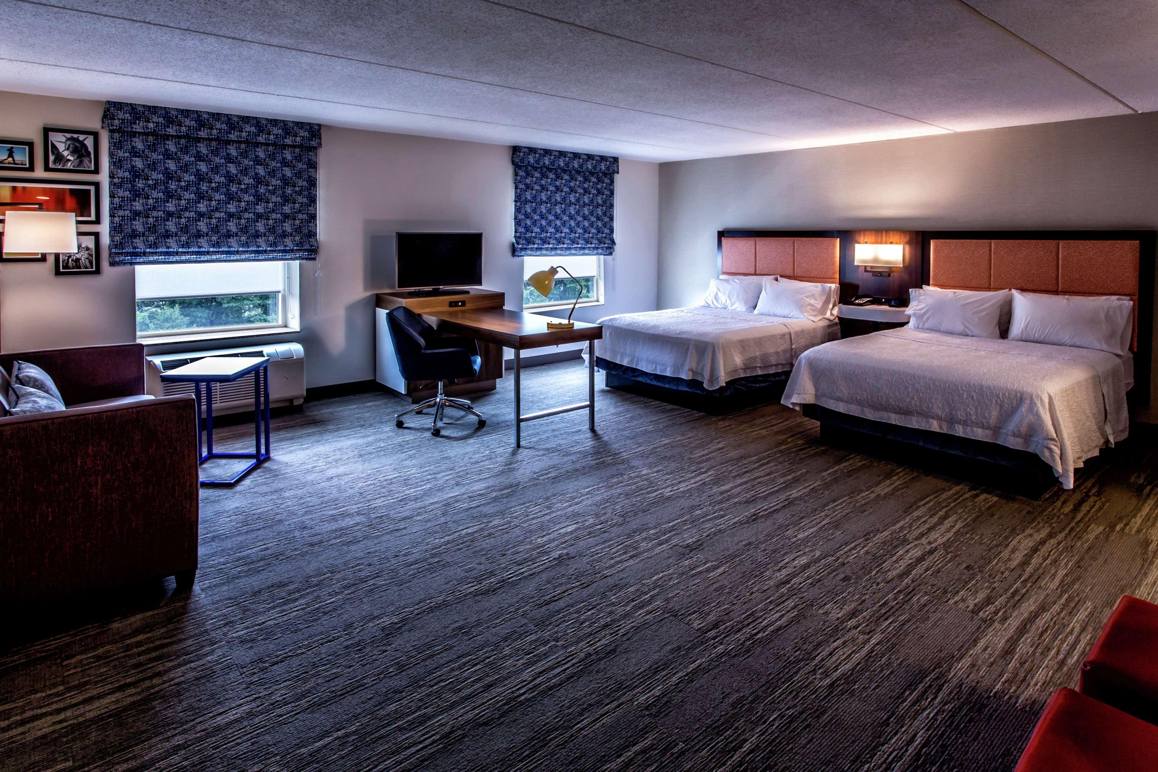 Hampton Inn & Suites Staten Island Nowy Jork Zewnętrze zdjęcie