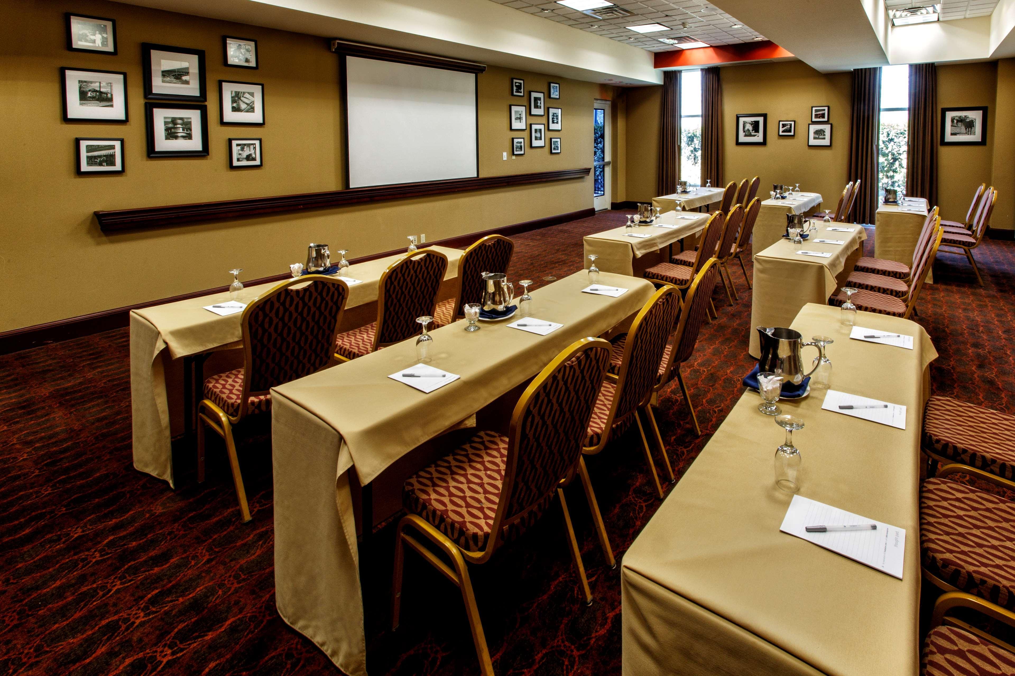 Hampton Inn & Suites Staten Island Nowy Jork Zewnętrze zdjęcie