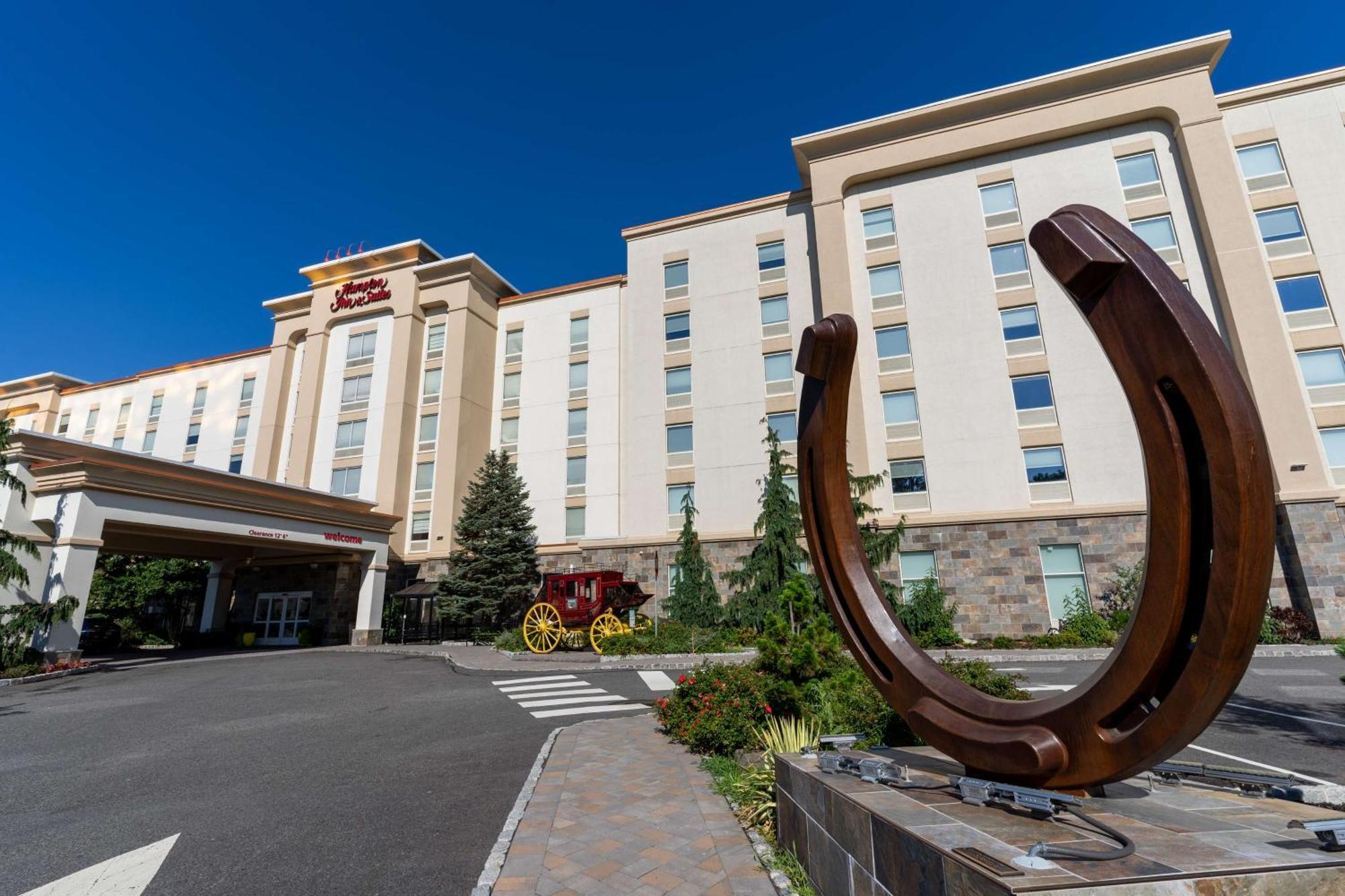 Hampton Inn & Suites Staten Island Nowy Jork Zewnętrze zdjęcie