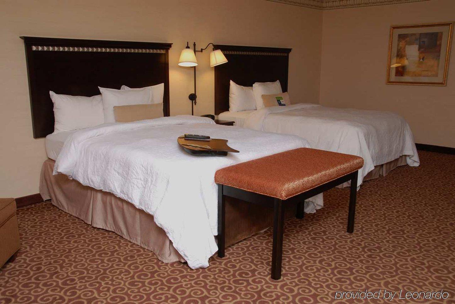 Hampton Inn & Suites Staten Island Nowy Jork Pokój zdjęcie
